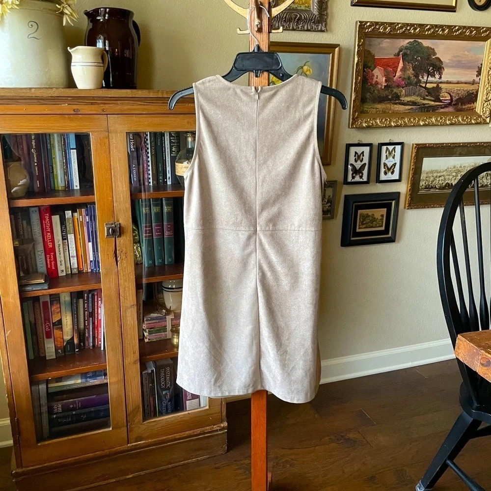 Very J women’s faux suede mini dress SZ small beige - Picture 3 of 9